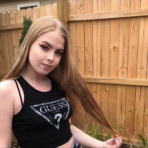 Cropped Guess Tank Top